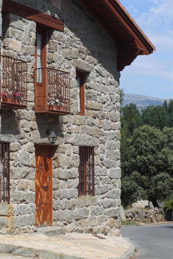 Villa El Balconcillo Del Alberche Navaluenga Exterior foto